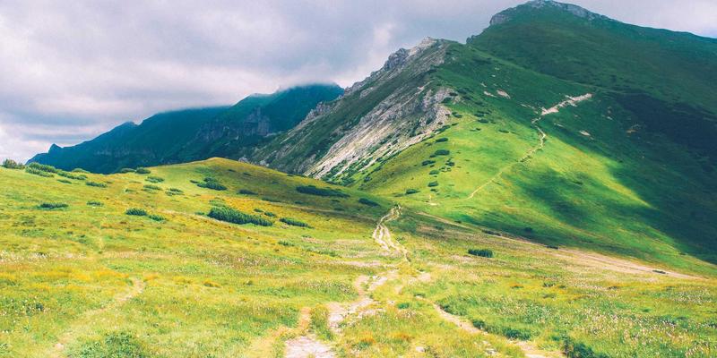 海外禅意自由行：ITTA旅行者的数字游牧终极指南，平衡工作、生活与深度探索